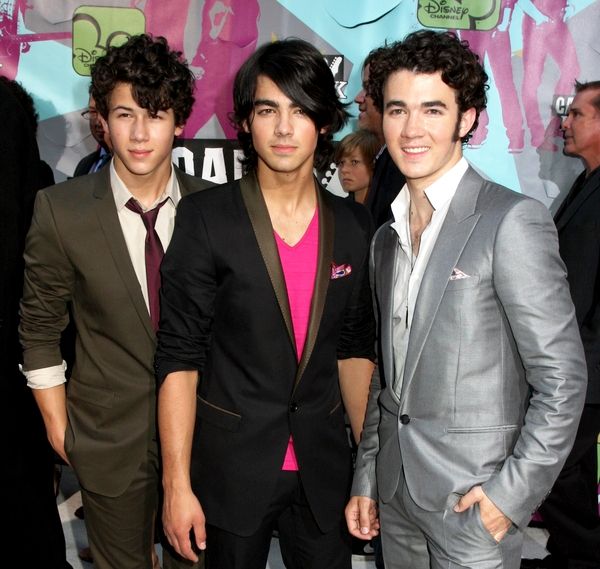 Jonas Brothers.jpg